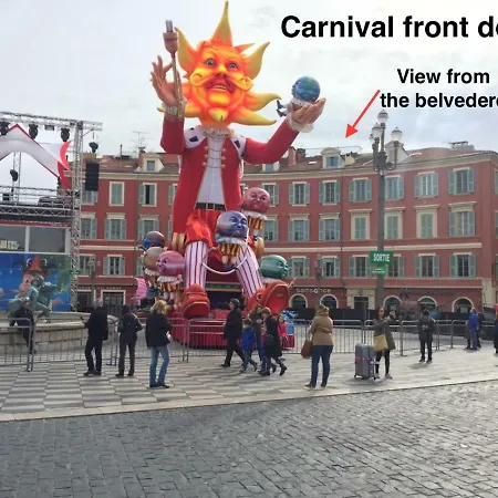 Apartment On Place Massena Nice