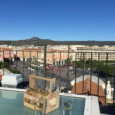 Apartment On Place Massena *